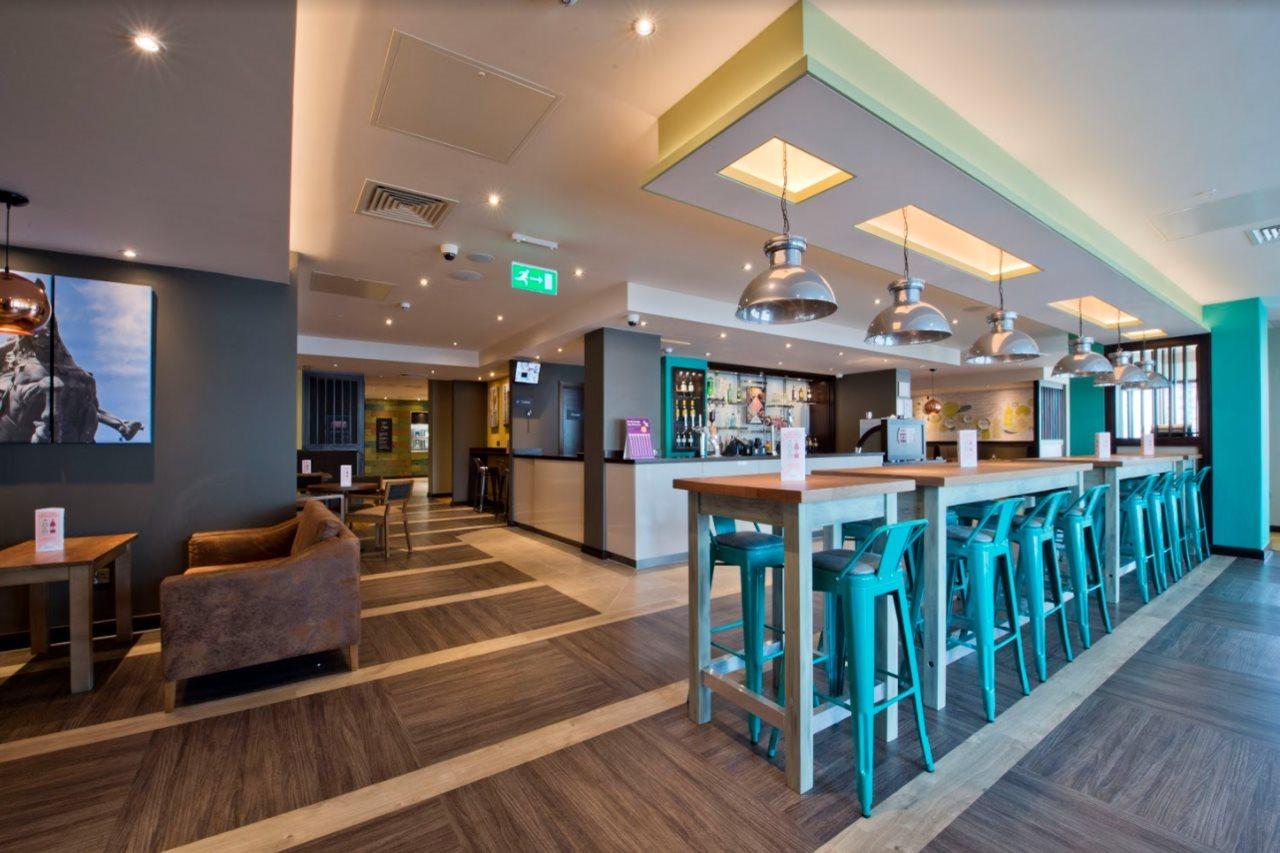 Premier Inn Leeds City Centre Ngoại thất bức ảnh
